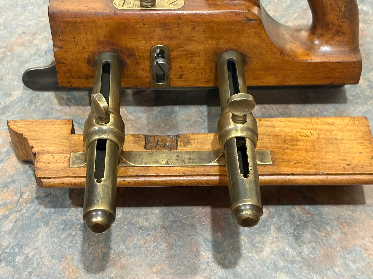 BEAUTIFUL A. MATHIESON & SON BRASS STEM ARM PLOW PLANE, NICE PATINA