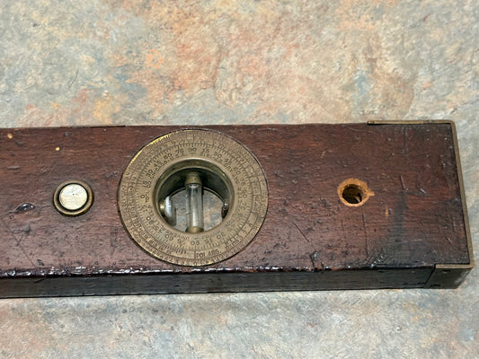 ANTIQUE UNIVERSAL LEVEL & TOOL CO., FRANK INCLINOMETER, PAT. AUG. 27, 1912, LIGHTED LEVEL