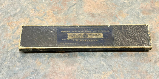 L.L. DAVIS 12" INCLINOMETER LEVEL " MINT " IOB WITH LABEL !! WITH FULL GOLD HIGHLIGHTS !!!