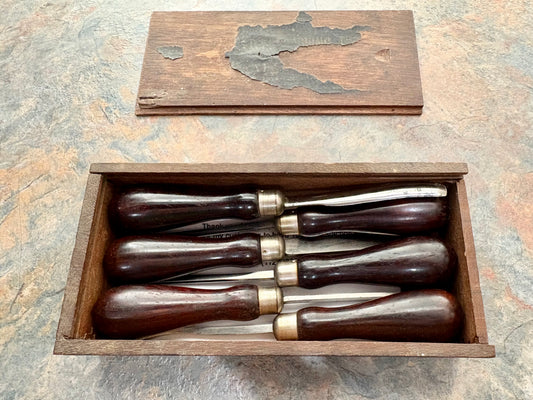ANTIQUE MILLER FALLS BOXED SET OF 6 ROSEWOOD HANDLED CHISELS, PARTIAL LABEL