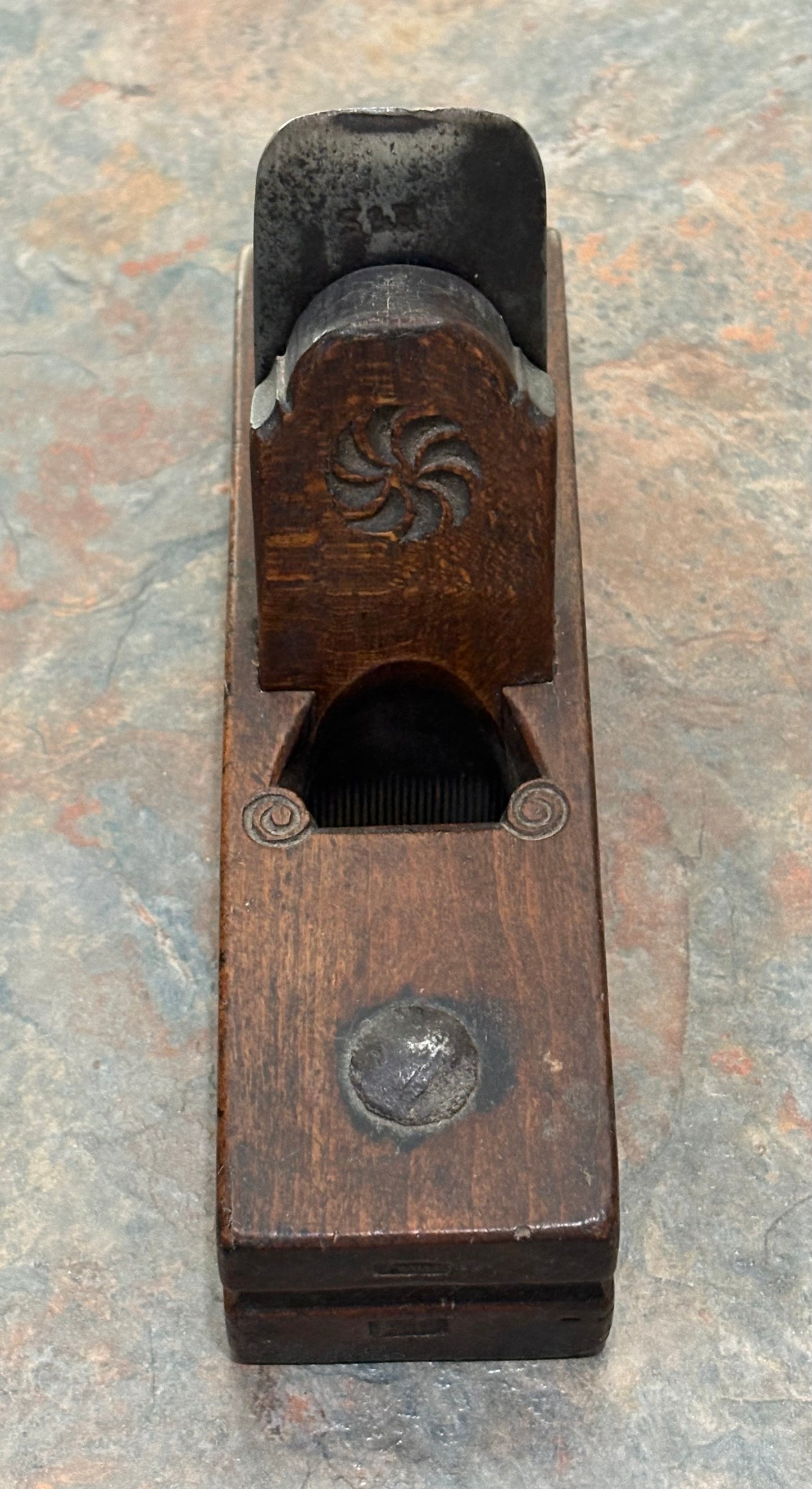 ANTIQUE DUTCH TOOTHING SMOOTH PLANE, POSSIBLY 18TH C.