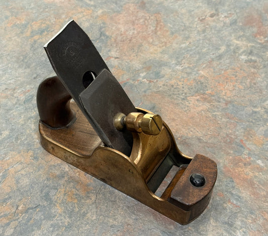 ANTIQUE 8" GUNMETAL INFILL SMOOTH PLANE, MAHOGANY INFILL ?, ALMOST 4 LBS !!