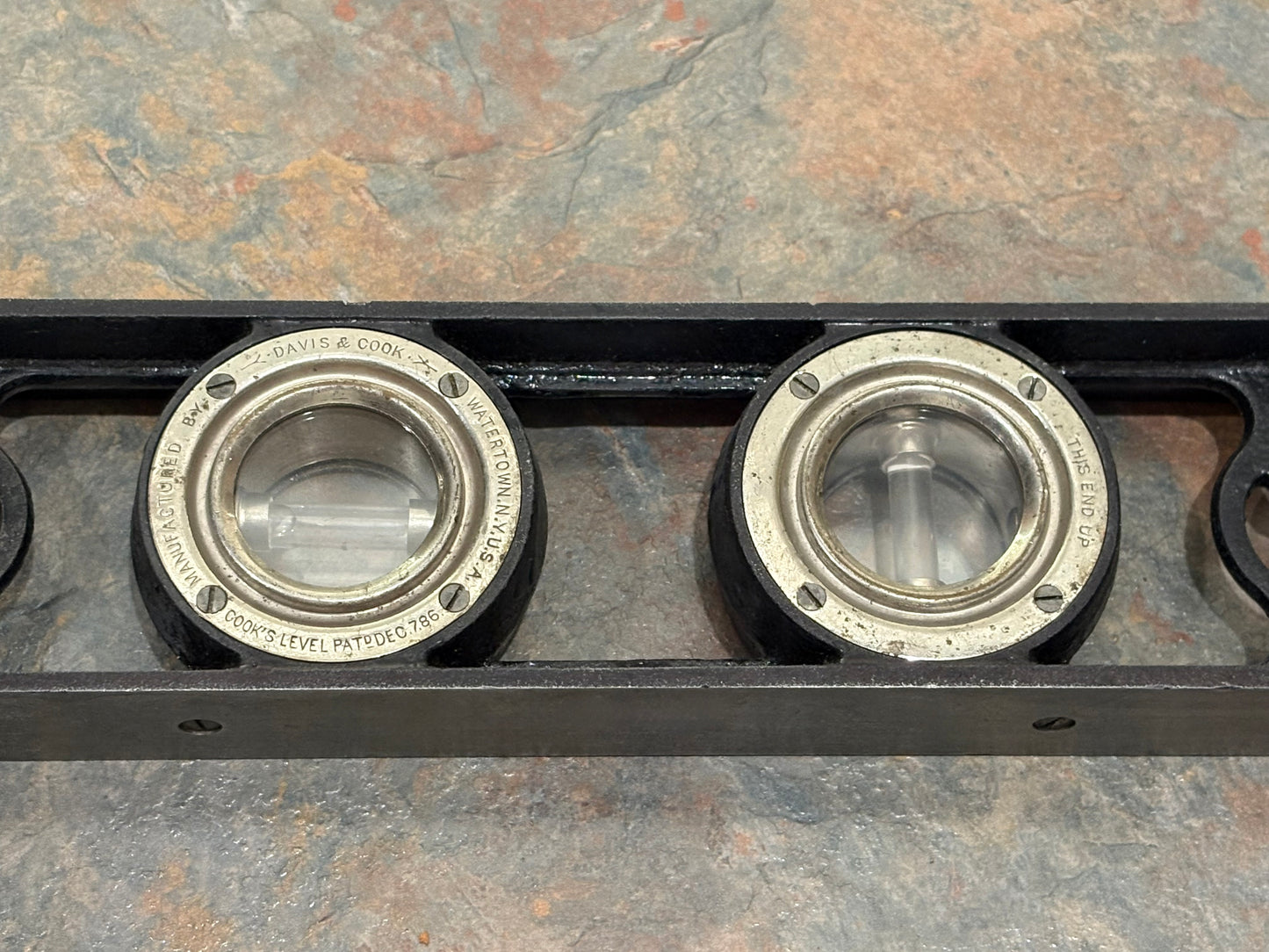 ANTIQUE DAVIS & COOK 18" PRETZEL LEVEL, VIALS WET, NO BROKEN CORNERS, EXCELLENT!!