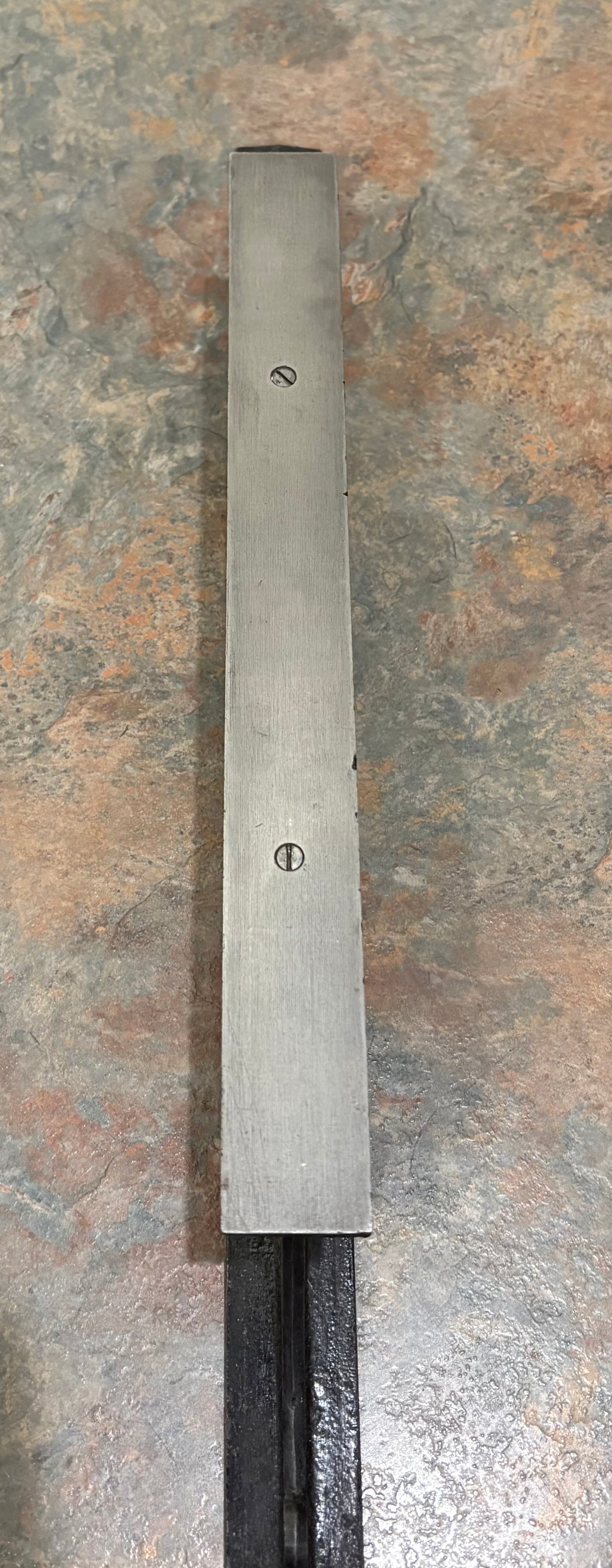 ANTIQUE DAVIS & COOK 18" PRETZEL LEVEL, VIALS WET, NO BROKEN CORNERS, EXCELLENT!!