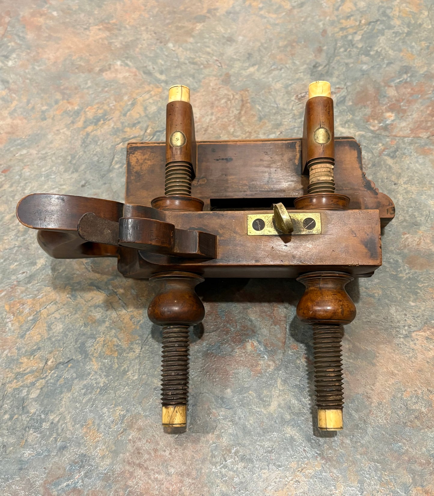 ANTIQUE OHIO TOOL CO. #105 SOLID BOXWOOD HANDLED PLOW PLANE IVORY TIPPED
