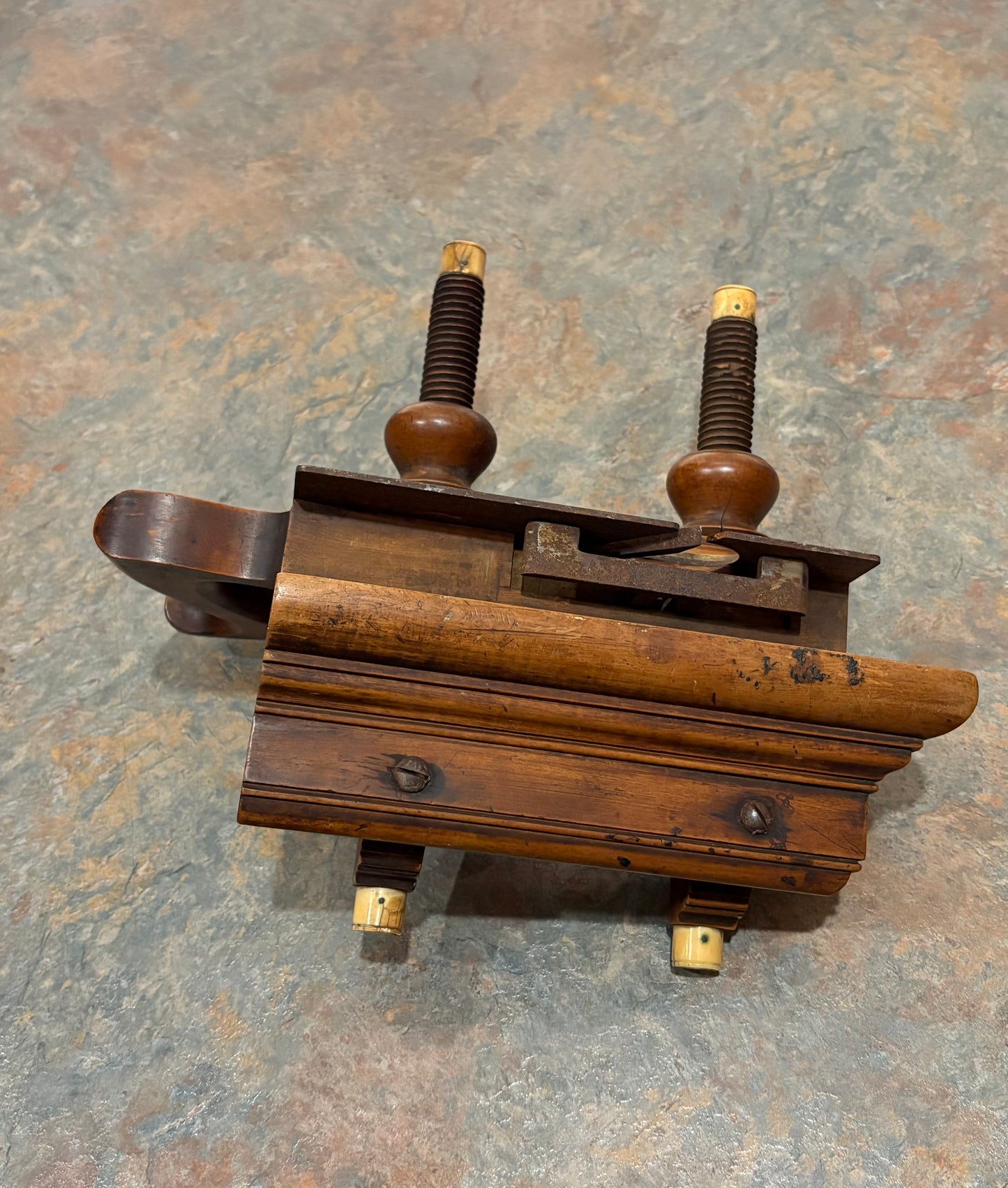 ANTIQUE OHIO TOOL CO. #105 SOLID BOXWOOD HANDLED PLOW PLANE IVORY TIPPED