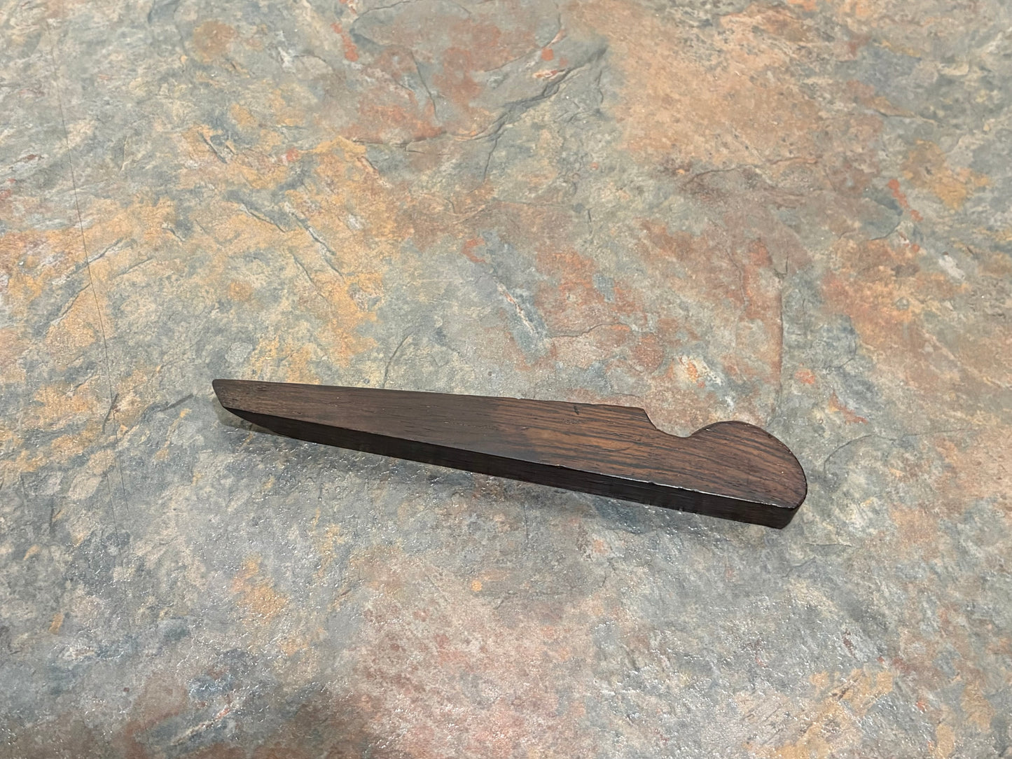 ANTIQUE D.R. BARTON SOLID ROSEWOOD IVORY TIP HANDLED PLOW PLANE WITH SET OF BLADES