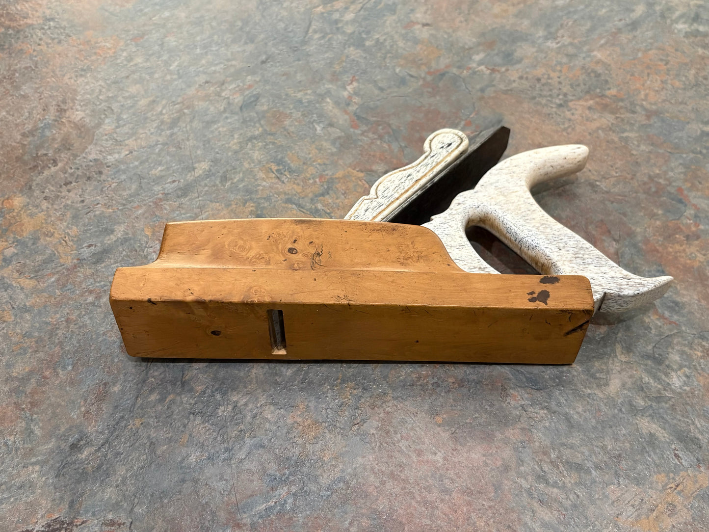 SPECTACULAR ANTIQUE BOXWOOD & WHALEBONE SMOOTH PLANE, 1 OF A KIND, L@@K!!!
