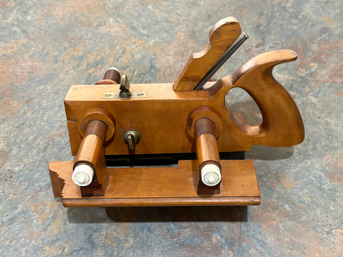 CASEY & CO., WARDWELL & CO. SOLID BOXWOOD IVORY TIPPED PLOW PLANE, STUNNING !!