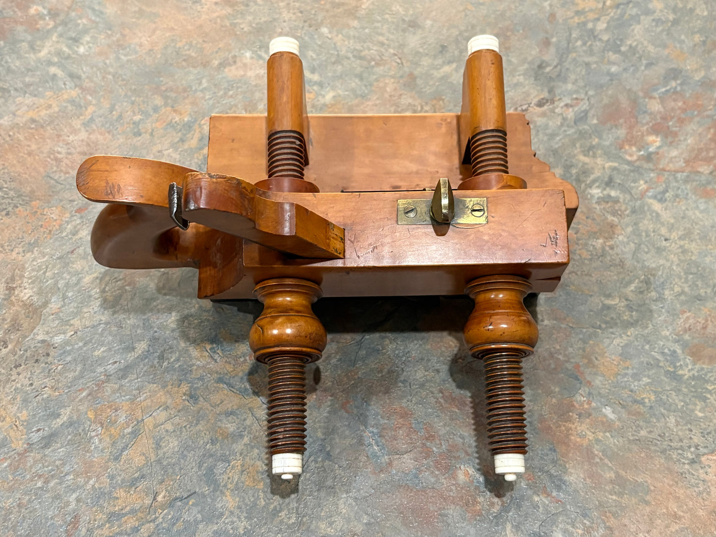 CASEY & CO., WARDWELL & CO. SOLID BOXWOOD IVORY TIPPED PLOW PLANE, STUNNING !!