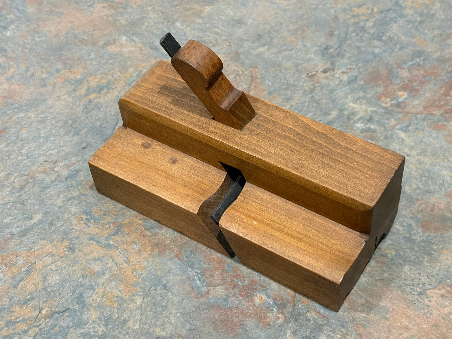 MOSELEY & SON MONSTER 4 1/8" WIDE MOULDING PLANE, NEAR MINT !!!