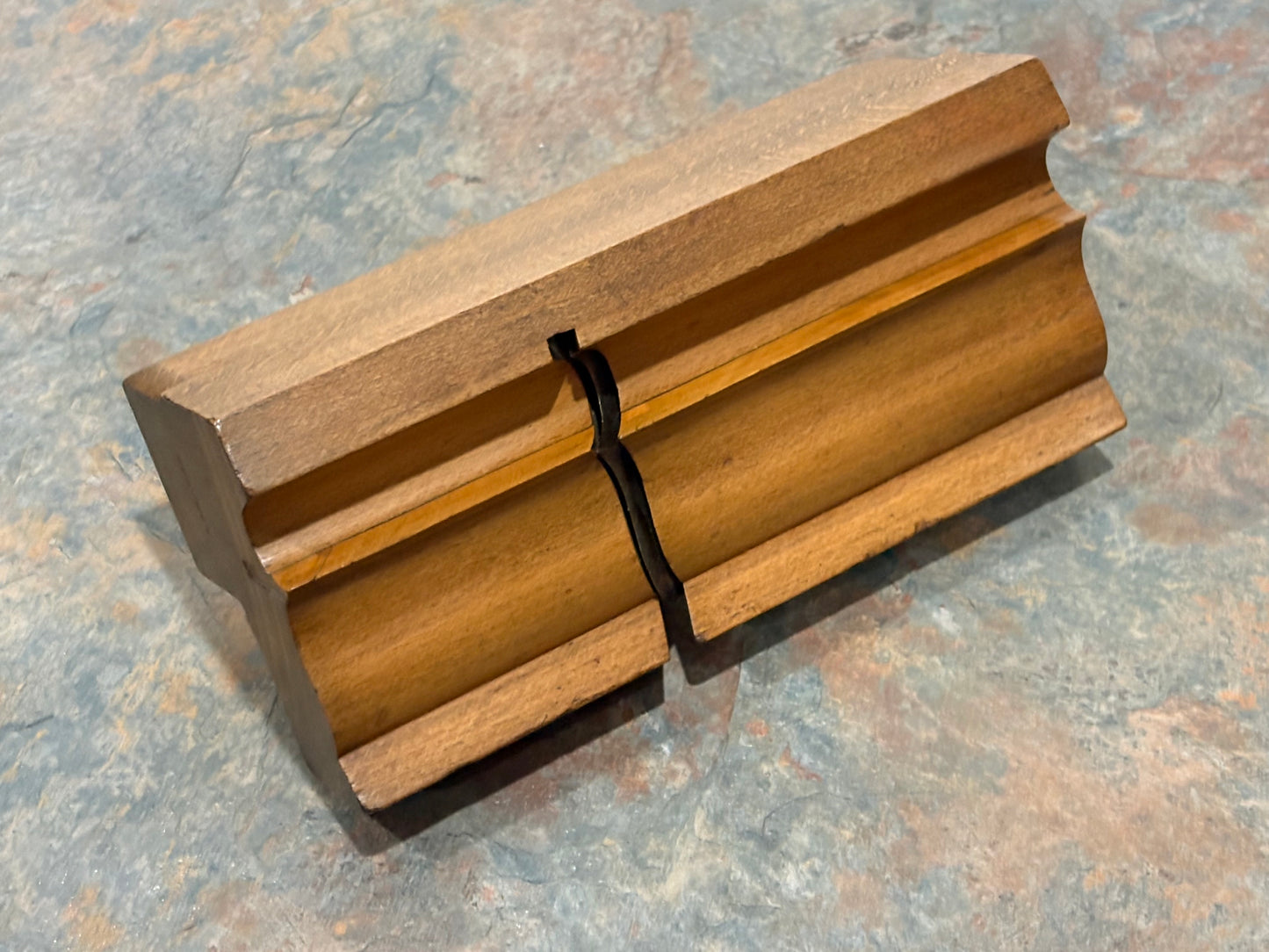 MOSELEY & SON MONSTER 4 1/8" WIDE MOULDING PLANE, NEAR MINT !!!