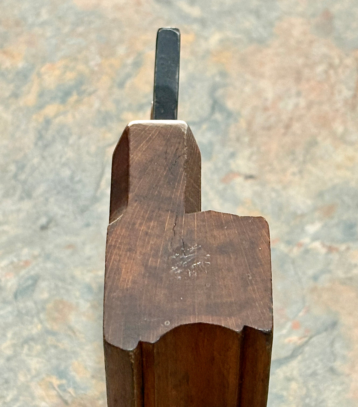 AMAZING S. NOYES 10" COMPLEX MOULDING PLANE, WIDE CHAMFERS, SLEEP STYLE WEDGE1807-10