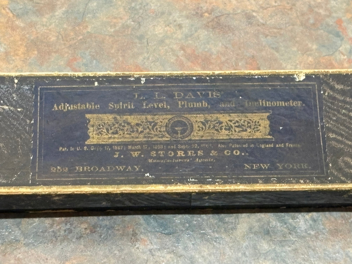 L.L. DAVIS 12" INCLINOMETER LEVEL " MINT " IOB WITH LABEL !! WITH FULL GOLD HIGHLIGHTS !!!