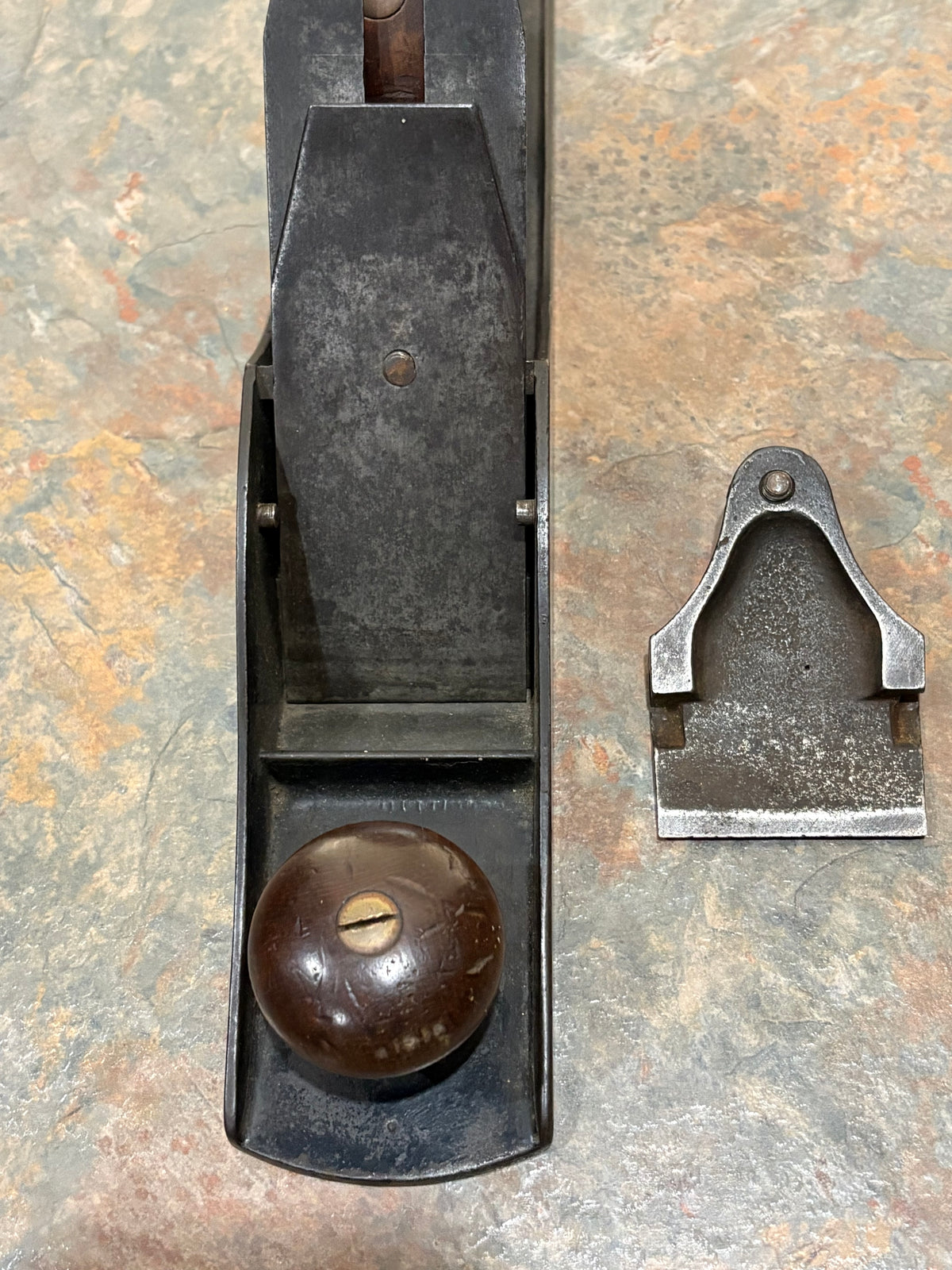 ANTIQUE BAILEY TOOL CO. JACK PLANE, EXCELLENT CONDITION, 13" LONG