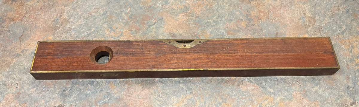 ANTIQUE STRATTON BROS. 26" BRASS BOUND ROSEWOOD LEVEL WITH LABEL, NEAR MINT!, NO.1