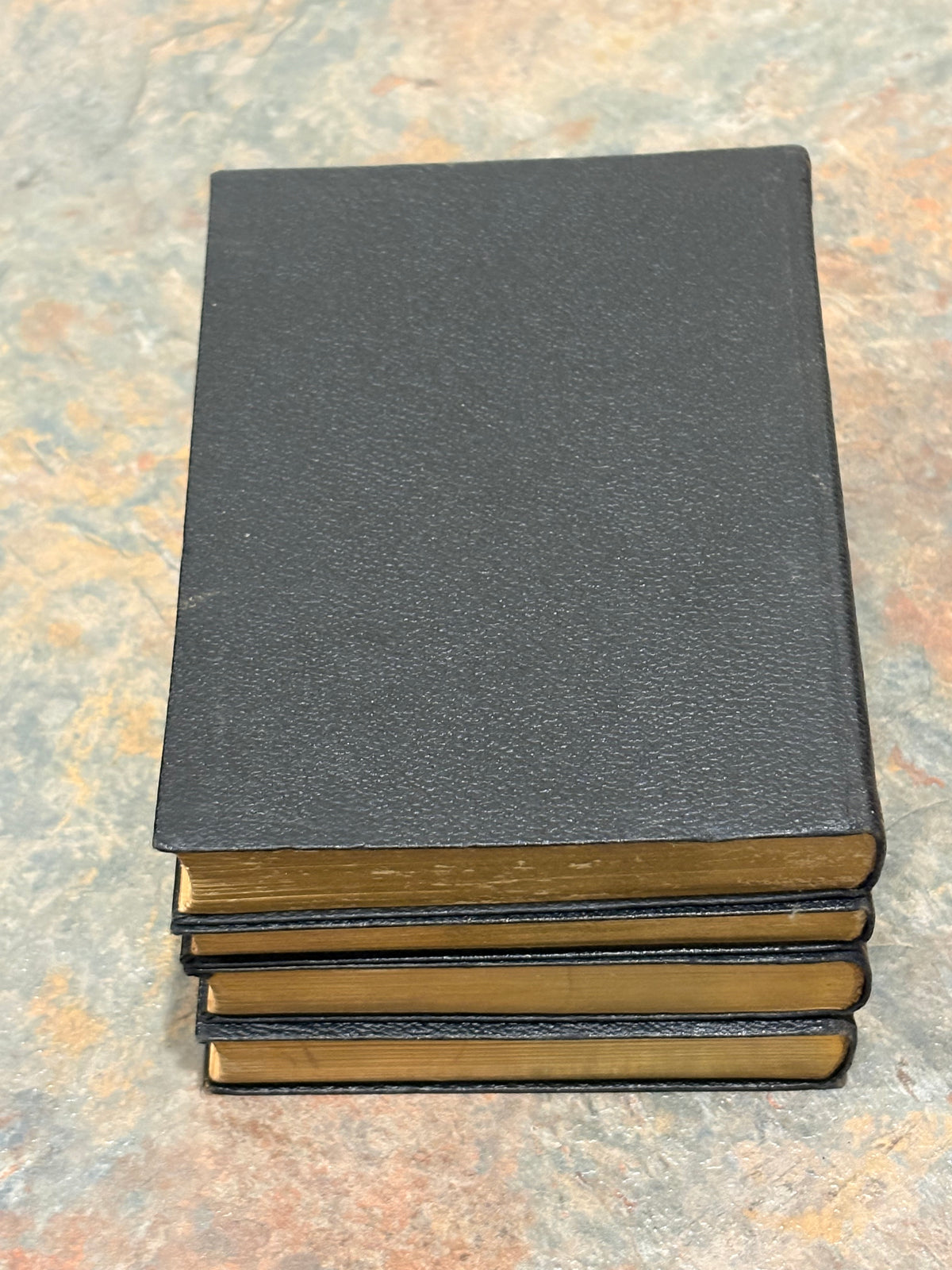 ANTIQUE AUDELS CARPENTERS AND BUILDERS GUIDE VOL 1-4, GOLD GUILD EDGES, 1923